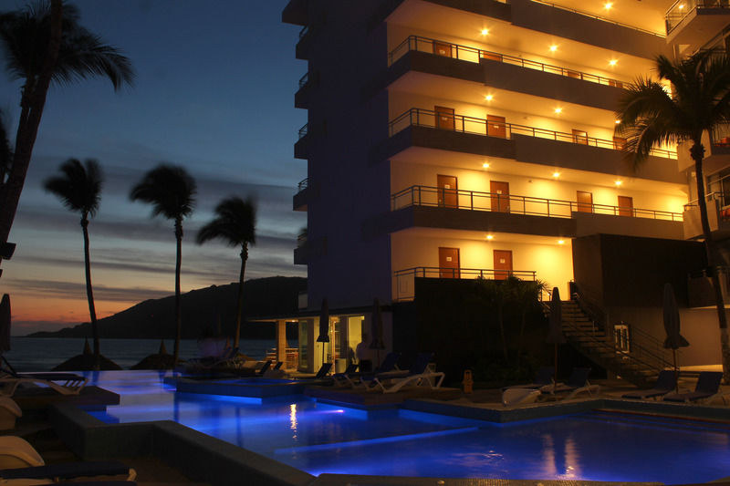 Star Palace Beach Hotel Mazatlán Exterior foto